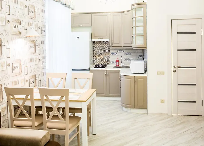 Leogrand Vip Apartments On Udatnogo 4